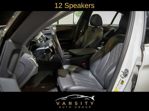 Used 2022 BMW 530i xDrive 530i xDrive w/ Convenience Package image 10