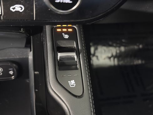 Certified 2024 Kia Telluride SX X-Line AWD/4WD image 31