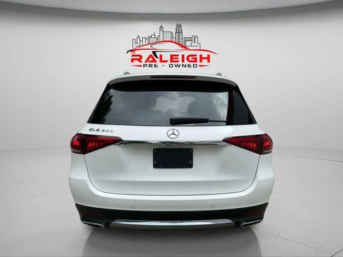 Used 2020 Mercedes-Benz GLE 350 w/ Premium Package image 3