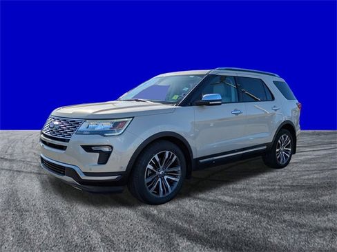 Used 2018 Ford Explorer Platinum image 8