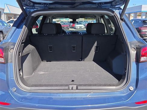 Used 2024 Chevrolet Equinox LT image 13
