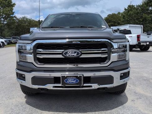 Used 2025 Ford F150 Lariat w/ Equipment Group 501A Mid AWD/4WD image 9