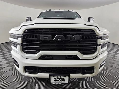 New 2026 RAM 3500 Laramie AWD/4WD image 9