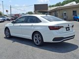 Used 2023 Volkswagen Jetta SE image 4