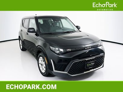 Used 2025 Kia Soul LX w/ LX Technology Package