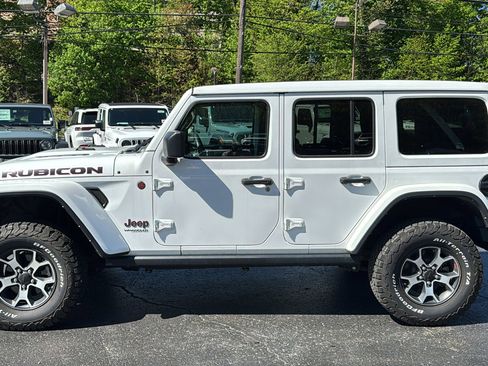 Certified 2022 Jeep Wrangler Unlimited Rubicon w/ Steel Bumper Group AWD/4WD image 2