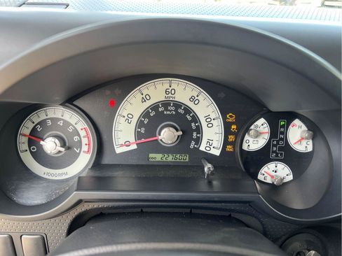Used 2007 Toyota FJ Cruiser 4WD image 21