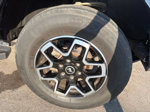 Used 2021 Ford Bronco Outer Banks AWD/4WD image 4