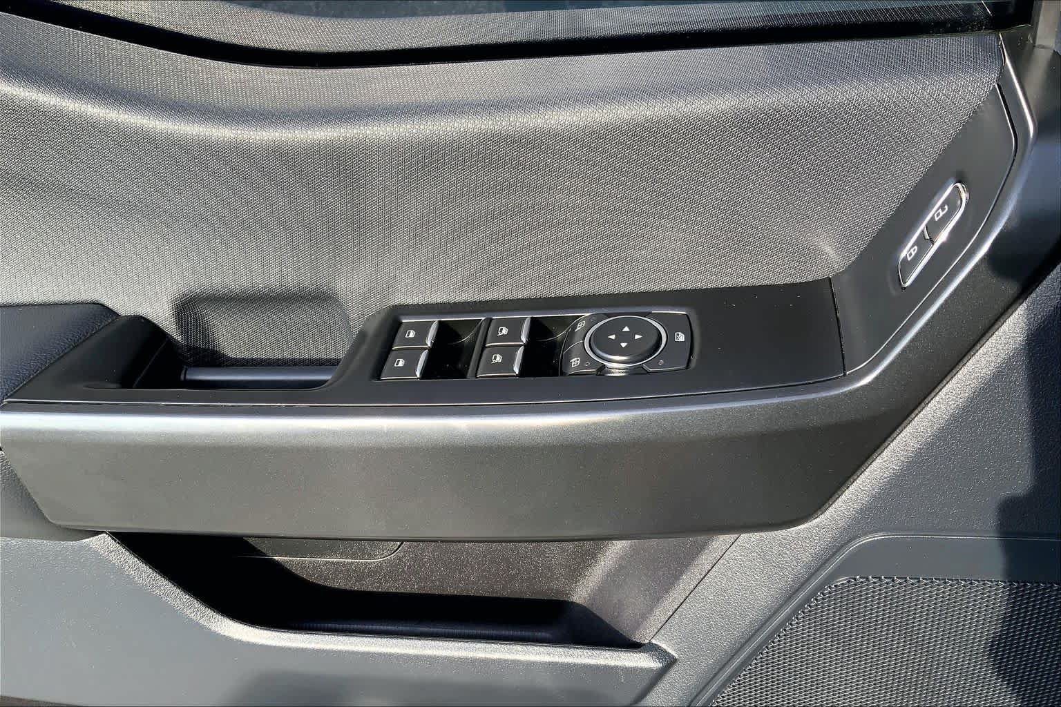 Used 2022 Ford F150 XL w/ STX Appearance Package AWD/4WD image 32
