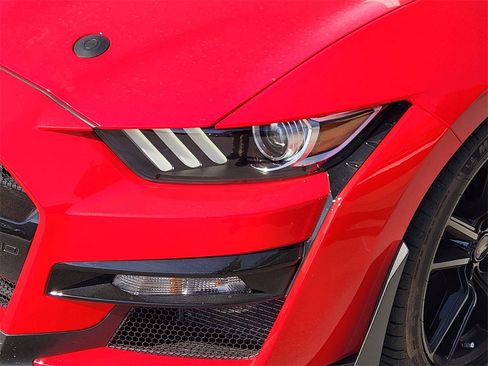 Used 2021 Ford Mustang Shelby GT500 w/ Technology Package image 8