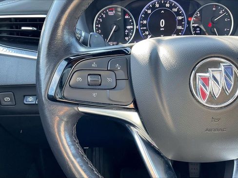 Used 2022 Buick Enclave Premium w/ Experience Buick Package FWD image 18