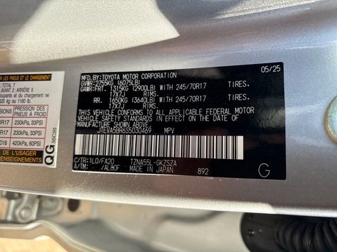 Used 2025 Toyota 4Runner SR5 image 34