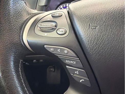 Used 2017 INFINITI QX60 AWD w/ Premium Plus Package image 18