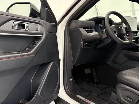 New 2026 Ford Explorer ST-Line w/ ST-Line Street Pack AWD/4WD image 36