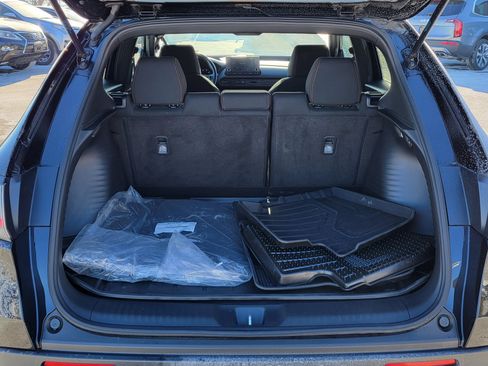 Certified 2023 Honda HR-V Sport image 8