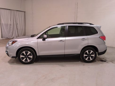 Used 2018 Subaru Forester 2.5i Limited image 6