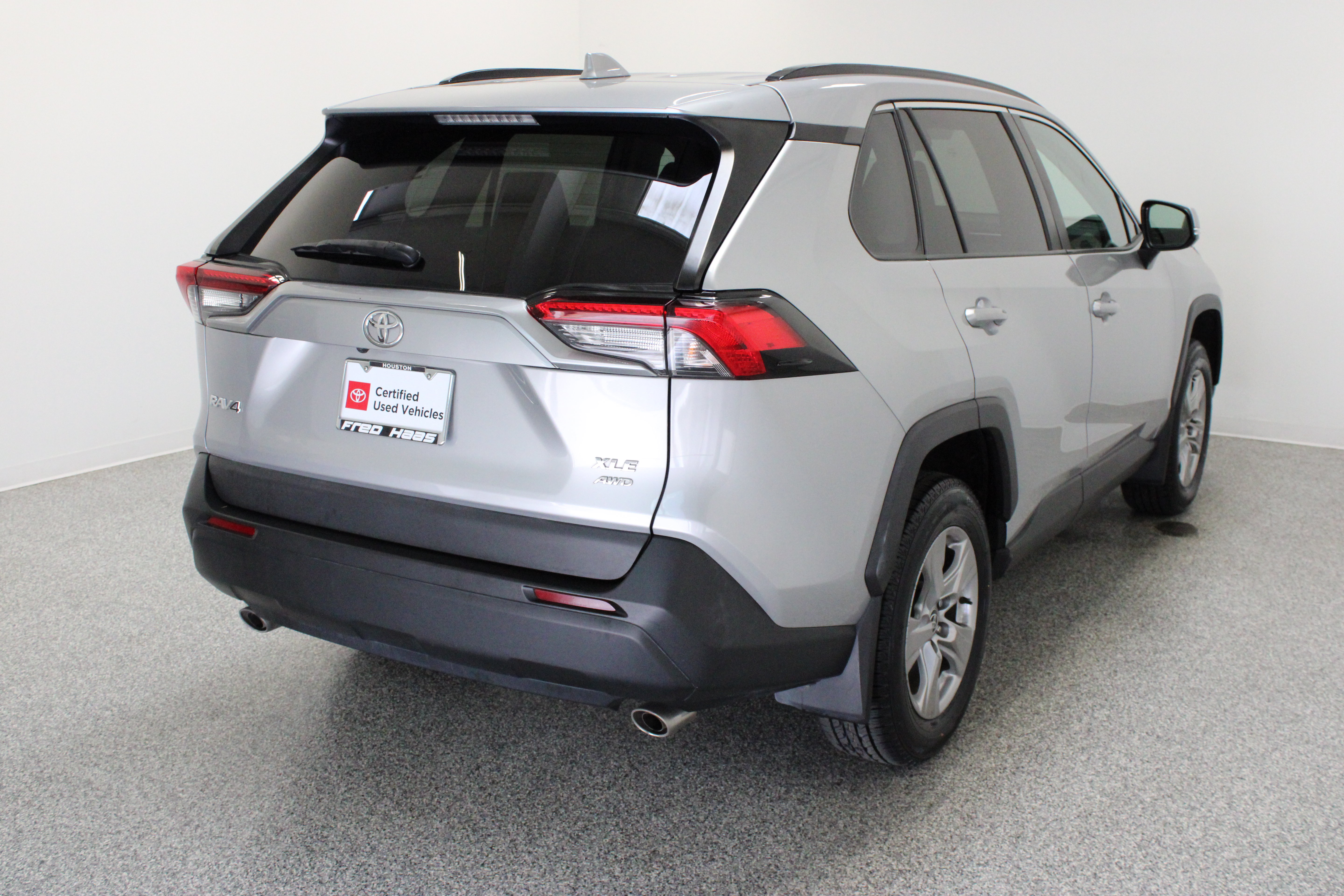 Certified 2022 Toyota RAV4 XLE AWD/4WD image 7