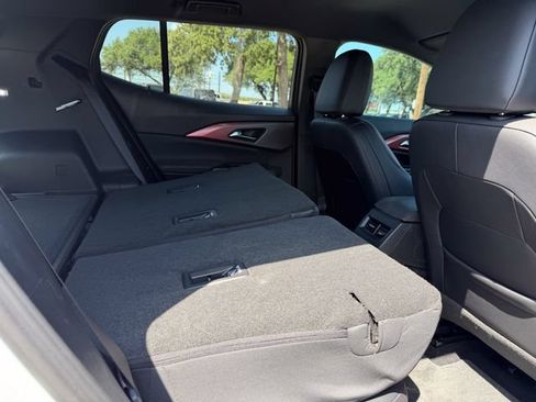 Used 2026 Chevrolet Equinox EV RS w/ Convenience Package II FWD image 20