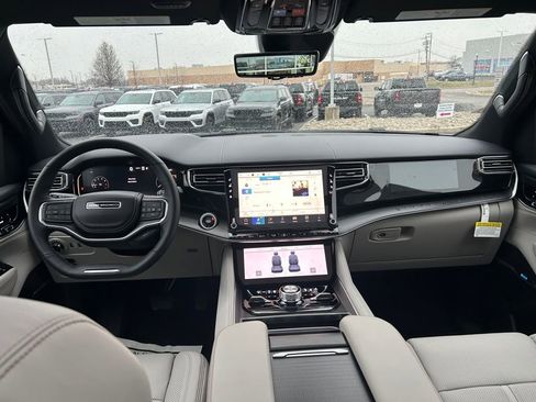 New 2026 Jeep Grand Wagoneer Summit w/ Premium Group III AWD/4WD image 9