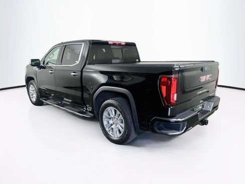 Used 2024 GMC Sierra 1500 Denali w/ Technology Package AWD/4WD image 5