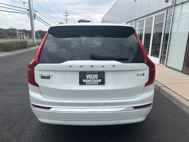 Certified 2025 Volvo XC90 B5 Core AWD/4WD image 4