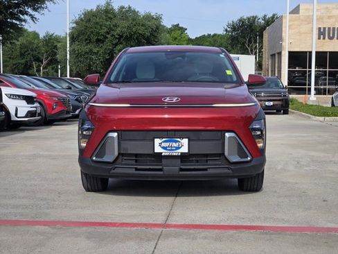 Certified 2026 Hyundai Kona SE FWD image 2