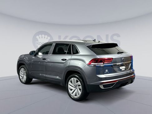 Used 2022 Volkswagen Atlas Cross Sport SE image 4