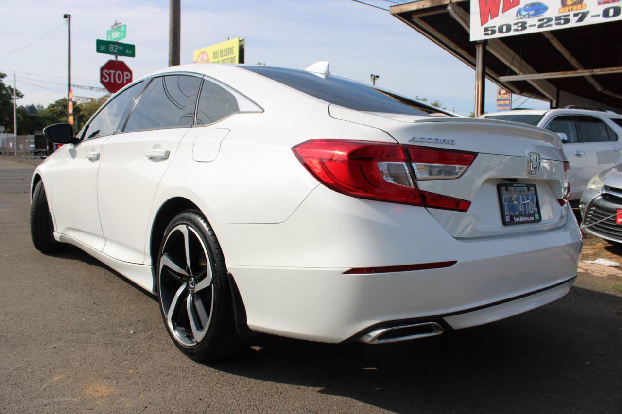 Used 2018 Honda Accord Sport image 5