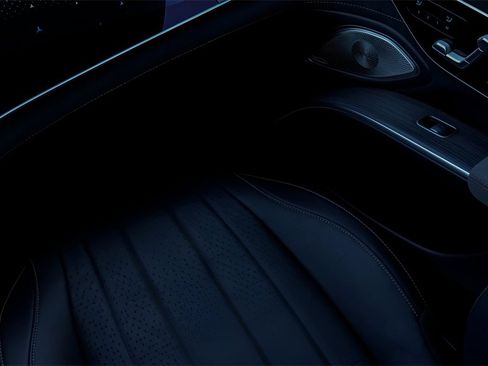 Used 2022 Mercedes-Benz EQS 580 4MATIC Sedan image 25