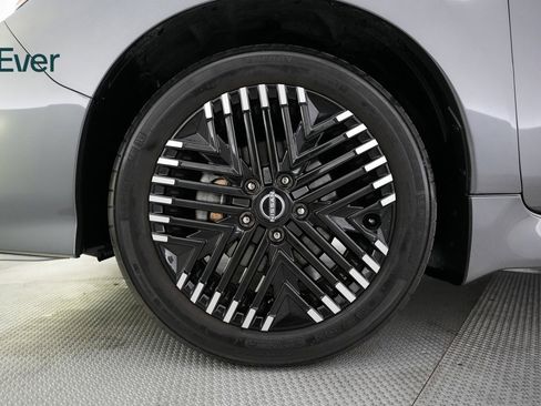 Used 2023 Nissan Leaf SV Plus image 17