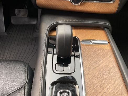 Used 2023 Volvo XC90 B6 Plus w/ Protection Package AWD/4WD image 27