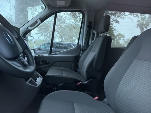 Used 2024 Ford Transit 350 XLT image 2