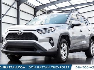 Used 2021 Toyota RAV4 XLE FWD video 1