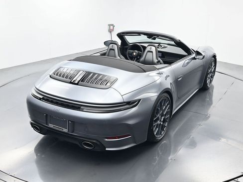 Used 2026 Porsche 911 Carrera T RWD image 49