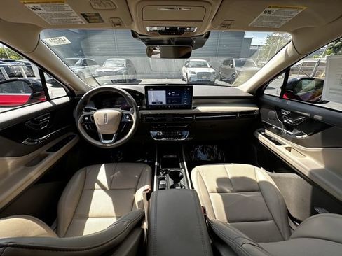 Certified 2023 Lincoln Corsair AWD w/ Equipment Group 101A image 16