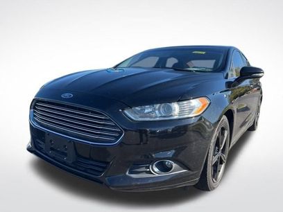 Used 2016 Ford Fusion SE