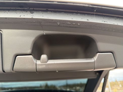 Used 2023 Volvo XC60 B5 Ultimate image 23