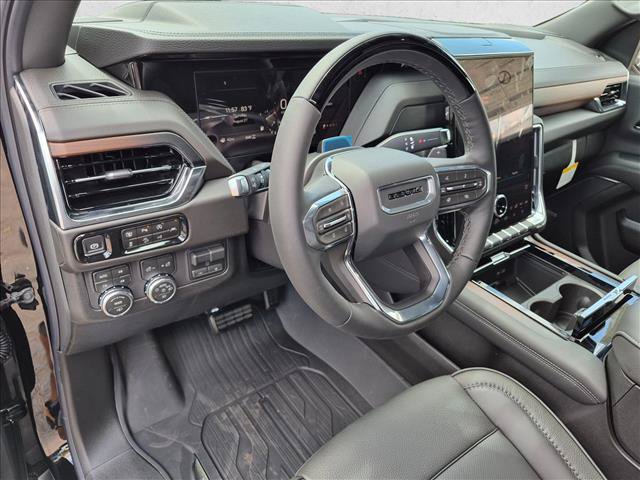 New 2026 GMC Yukon Denali w/ Denali Reserve Package AWD/4WD image 3