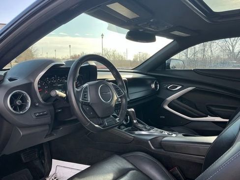 Used 2017 Chevrolet Camaro SS image 20