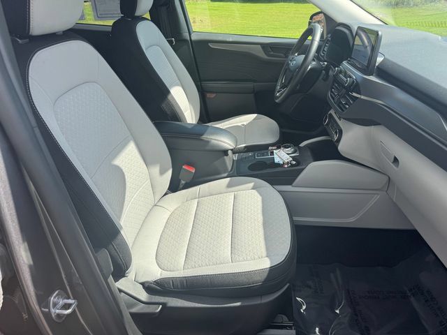 Used 2024 Ford Escape Active AWD/4WD image 14