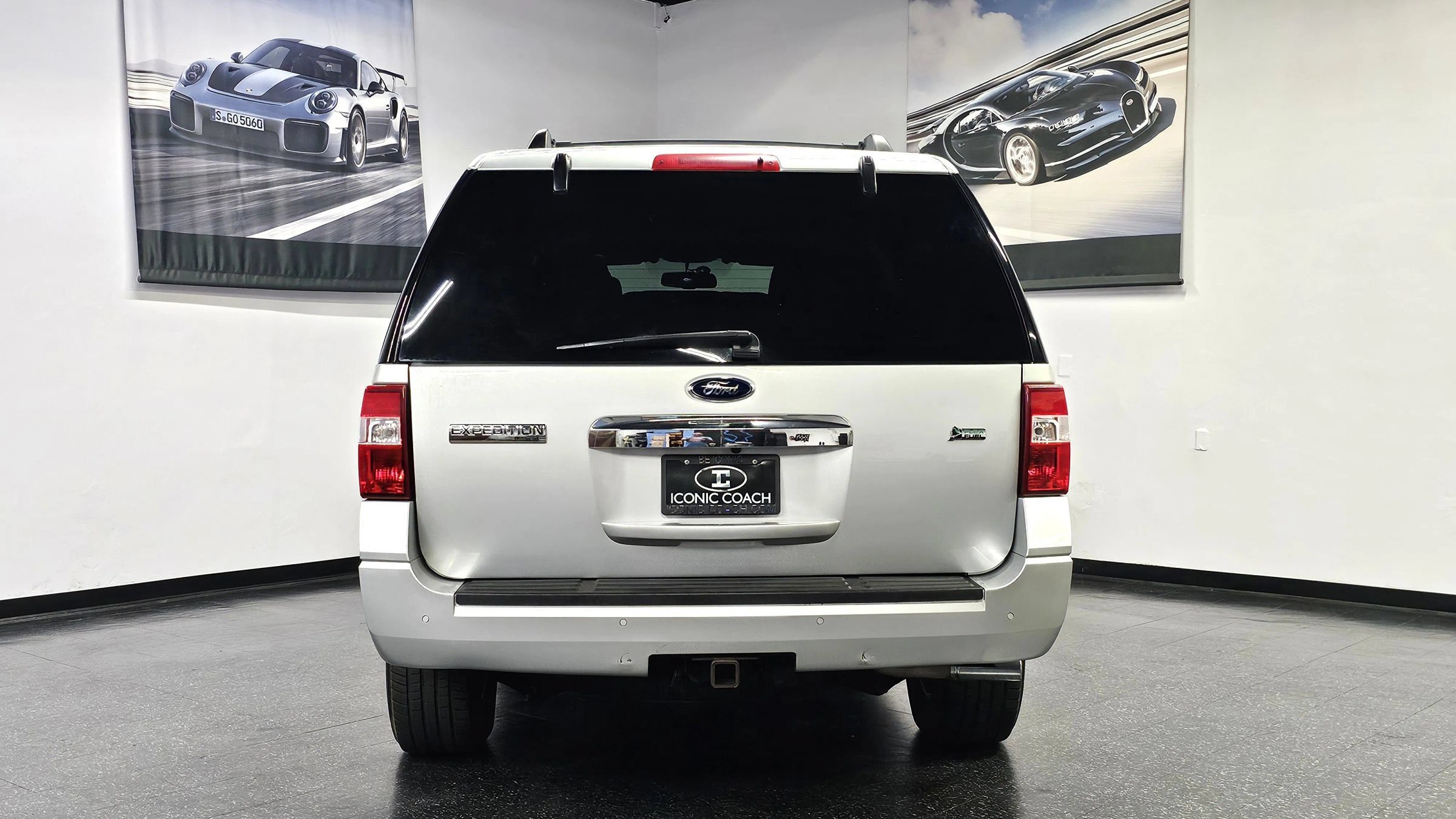 Used 2014 Ford Expedition Limited w/ Equipment Group 301A RWD image 21