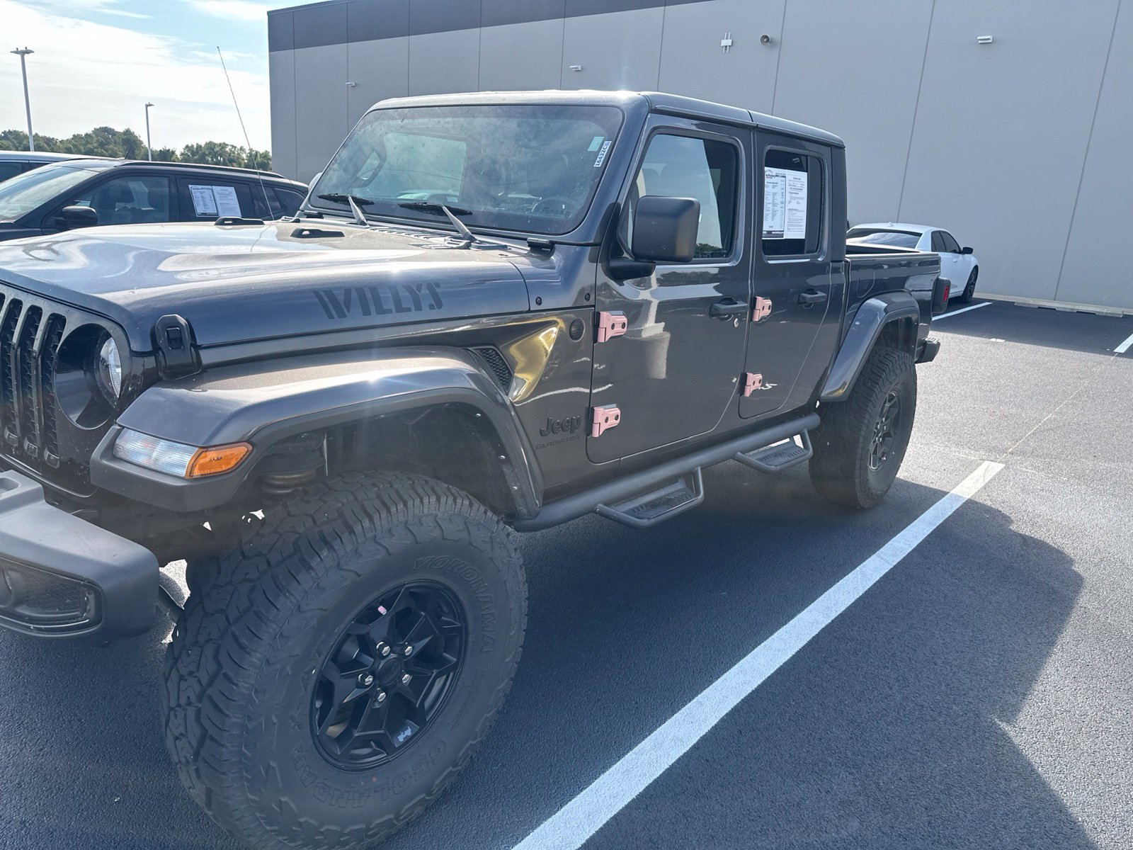 Used 2021 Jeep Gladiator Sport AWD/4WD image 2