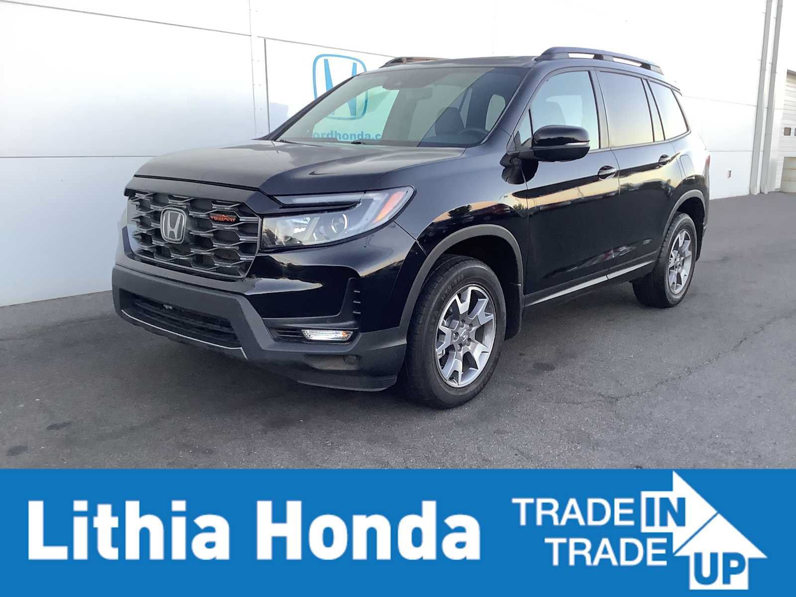 Used 2023 Honda Passport TrailSport image 1