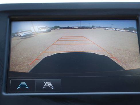 Used 2018 Chevrolet Equinox LS AWD/4WD image 22