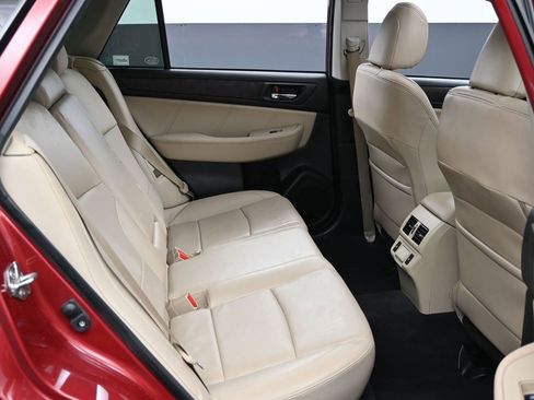 Used 2019 Subaru Outback 3.6R Limited w/ Protection Package #1 image 34