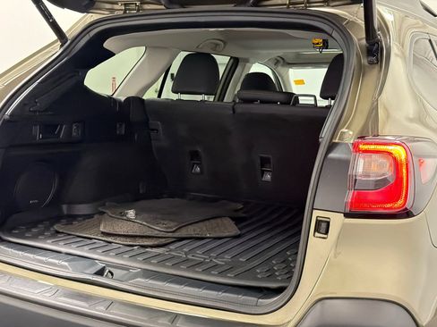 Used 2024 Subaru Outback Onyx Edition AWD/4WD image 9