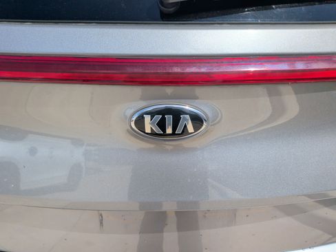 Used 2021 Kia Sportage LX FWD image 35