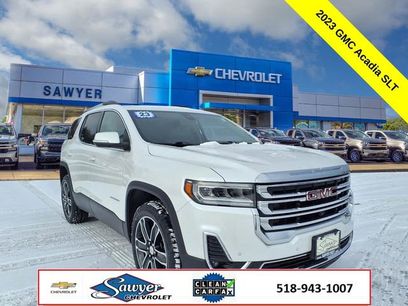 Used 2023 GMC Acadia SLT w/ Technology Package