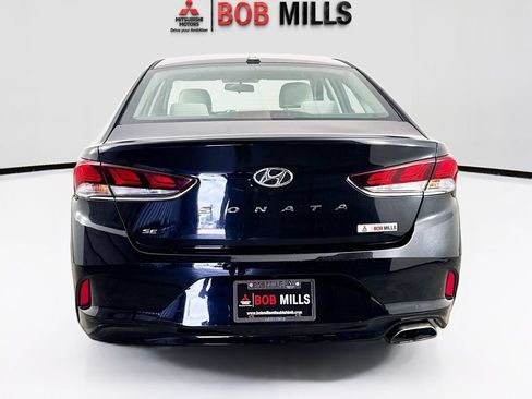 Used 2018 Hyundai Sonata SE FWD image 6