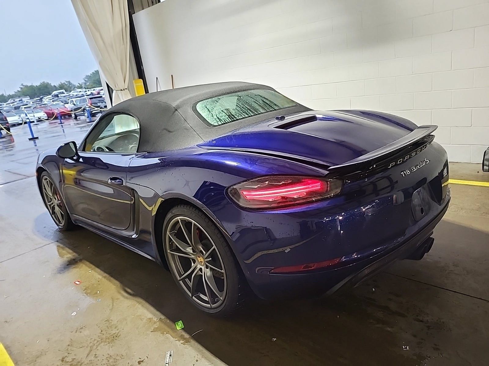 Used 2021 Porsche 718 Boxster S RWD image 4